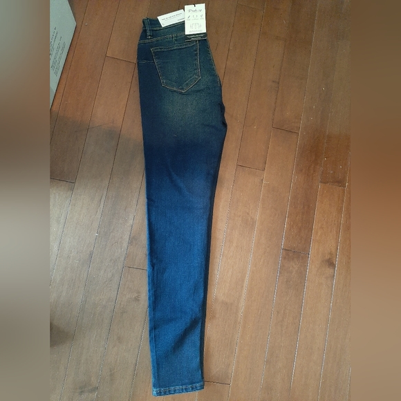 Push up jeggings sz 6 - Picture 2 of 2